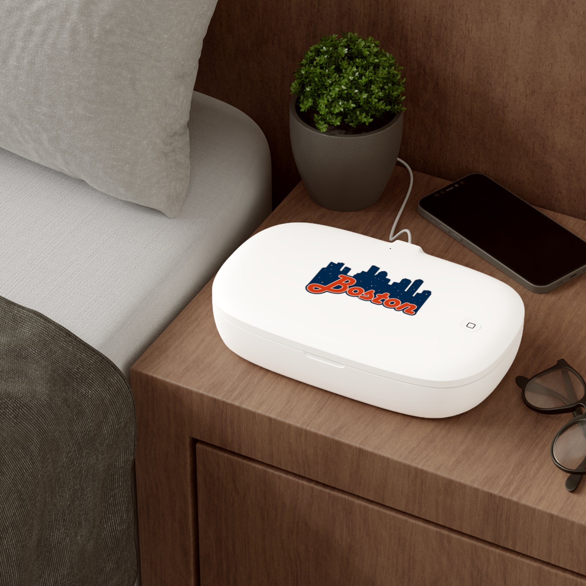 Boston Skyline UV Phone Sanitizer & Wireless Charging Pad